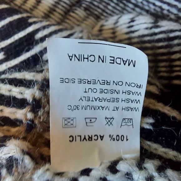 PAPA CARDIGAN - Picture 6 of 8